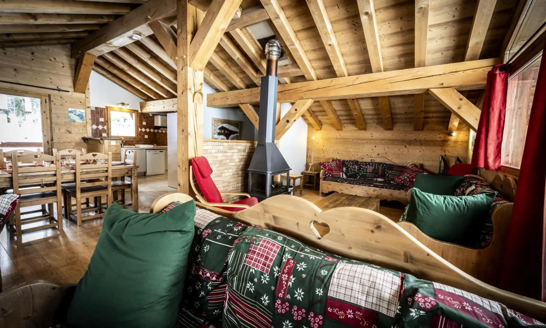 Les Chalets Du Cocoon - Chalet Pierra Menta 2 Mae-1621 La Plagne 0*,  Francie